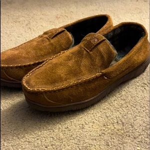 Signature men’s slipper size 11.5 barely worn